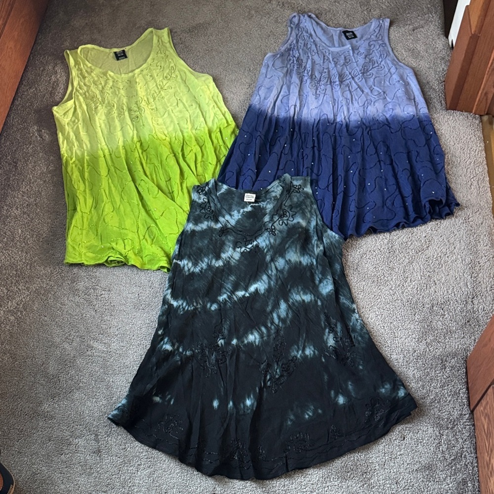 Seven Islands New York Tunic Top Bundle SIZE OS Embroidered Sleeveless